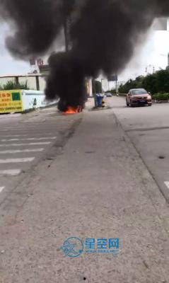 潮汕广场爆料事件视频,真相与争议交织的现场直击  第2张