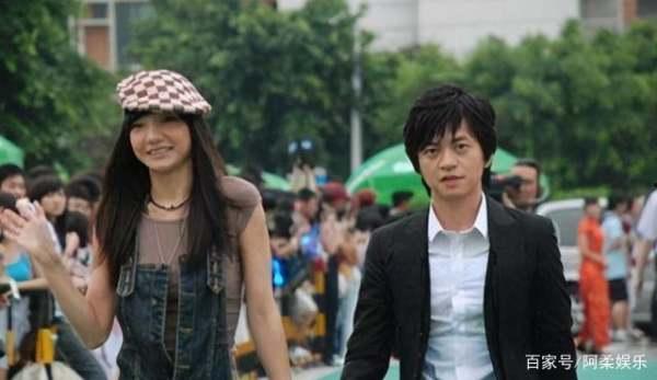 李健妻子爆料事件视频播放,揭秘娱乐圈夫妻背后的真相 第2张 李健妻子爆料事件视频播放,揭秘娱乐圈夫妻背后的真相 第2张