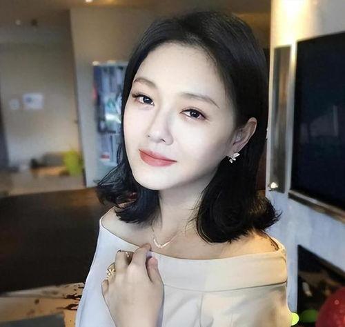 港媒爆料大s云视频,真相究竟如何? 第3张 港媒爆料大s云视频,真相究竟如何? 第3张