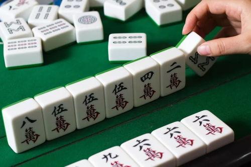娱乐吃瓜酱打麻将,揭秘麻将江湖里的欢乐与智慧 第2张 娱乐吃瓜酱打麻将,揭秘麻将江湖里的欢乐与智慧 第2张